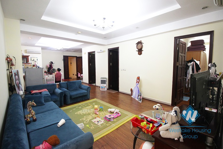 Nice  apartment with full furniture for rent in Au Co Street